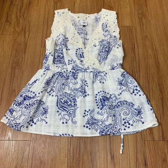 CAbi Veranda Lace Boho Paisley Tank Top - Picture 5 of 12